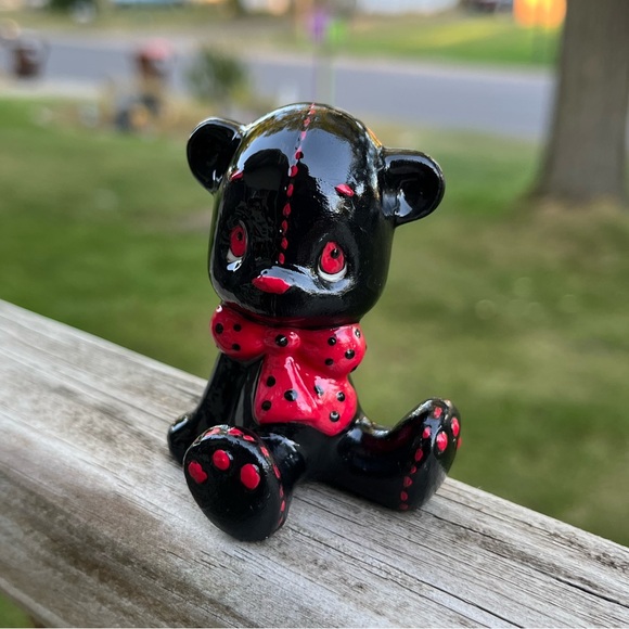 Gothic Cuties Precious Moments Repaint Handpainted Ted E. Bear - Picture 1 of 6